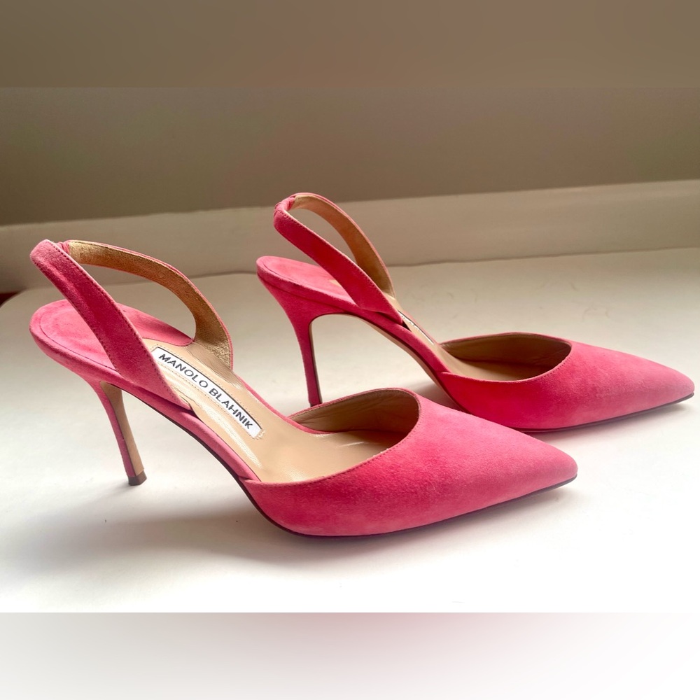 Manolo Blahnik Pink Suede Slingback Pump